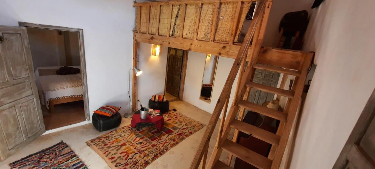 Maison D'Hotes Irocha Tisseldeï 외부 사진